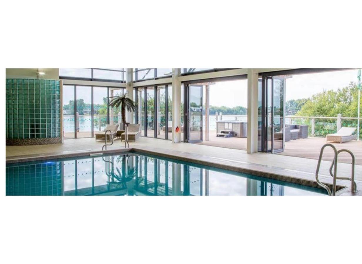 Tattershall Luxury Hot Tub Caravan Eksteriør bilde